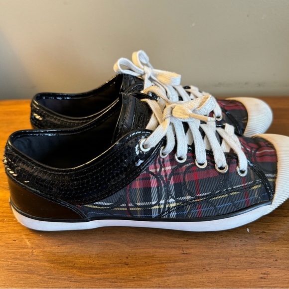 Coach Zorra Runners in hardly worn shape size 9 - Picture 3 of 6